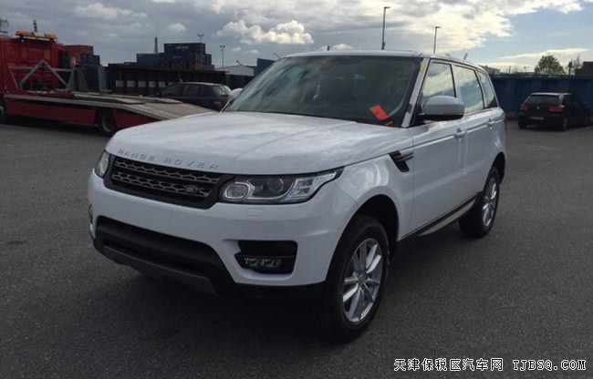 17款路虎揽胜运动版柴油 全景天窗/液晶仪表现车74.5万