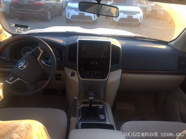 平行进口车丰田兰德酷路泽4000中东版 18款绚丽来袭