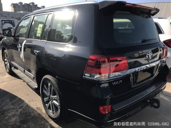 18款丰田兰德酷路泽5700中东版 现车惊喜特惠