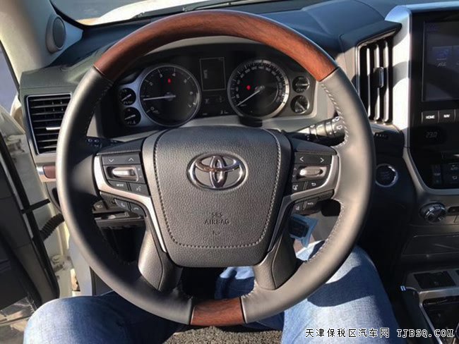 18款丰田兰德酷路泽5700中东版 现车惊喜特惠