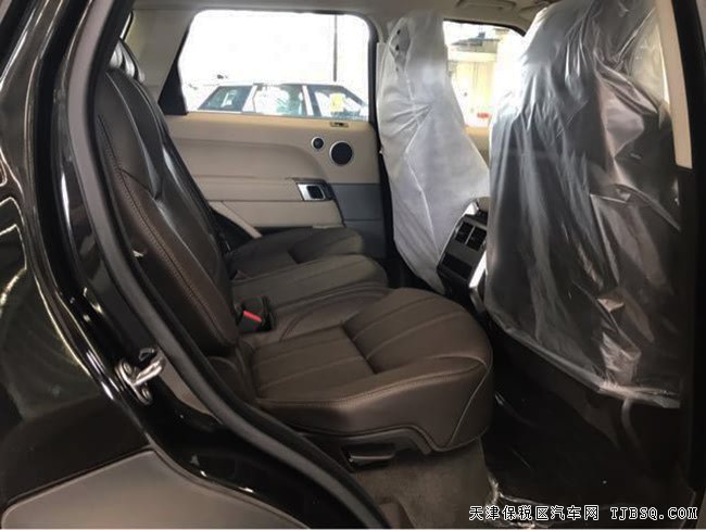 2017款路虎揽胜运动汽油版 20轮/滑动全景/真皮现车87万