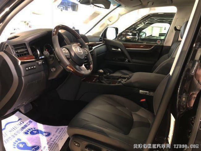 平行进口车18款雷克萨斯LX570加规版 顶配现车158万钜惠