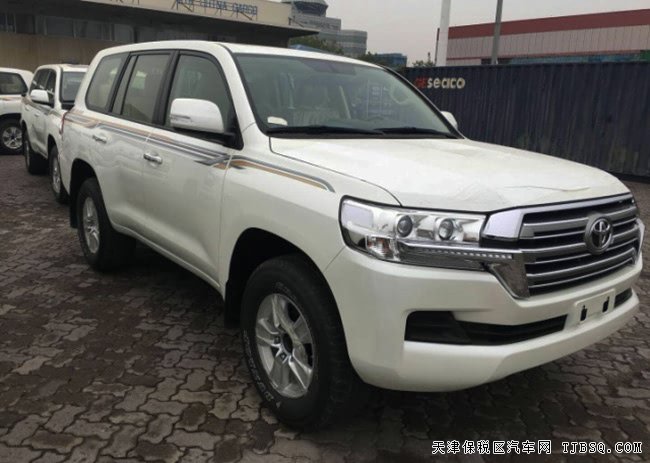 2018款丰田酷路泽4000中东版 平行进口现车优惠来袭
