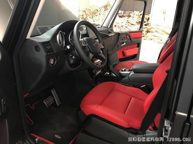 2017款奔驰G550加规版 雷达测距/天窗/Designo现车197万