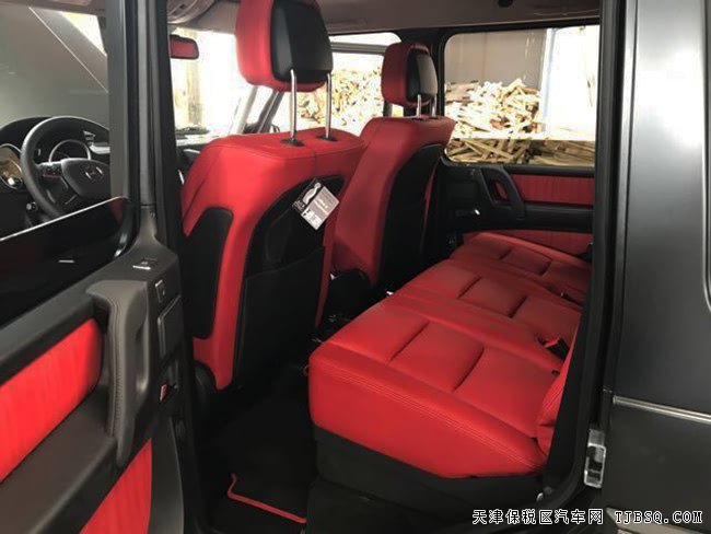 2017款奔驰G550加规版 雷达测距/天窗/Designo现车197万