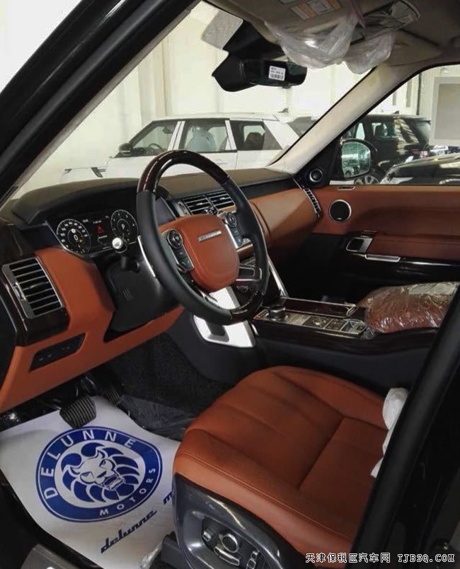 2017款路虎揽胜3.0T柴油创世版 现车热卖绚丽来袭