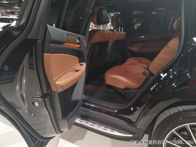 2018款奔驰GLS450AMG加规版 豪华7座越野绚丽来袭