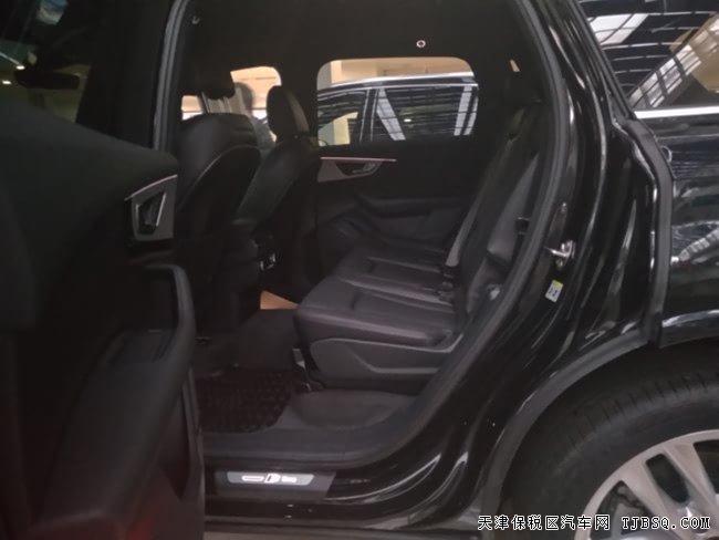 平行进口17款奥迪Q7加规版 21轮/科技包/雷测现车77.5万