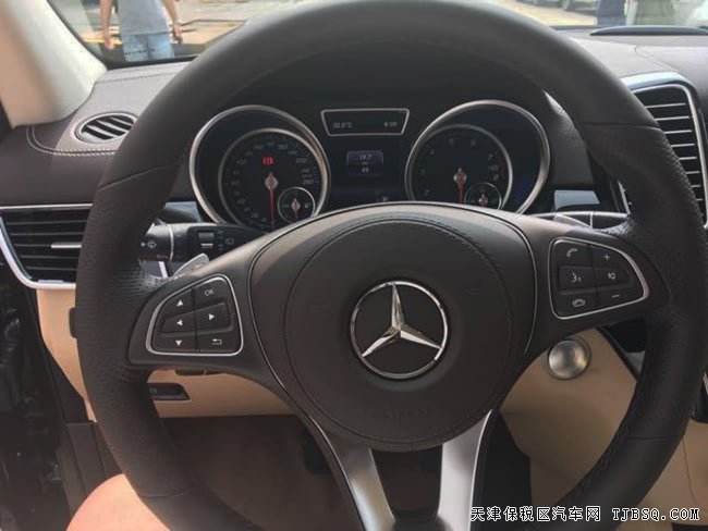 2018款奔驰GLS450加规版 经典七座SUV现车绚丽来袭