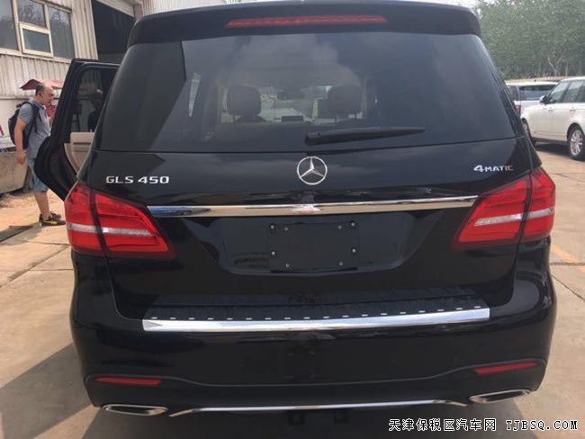 2018款奔驰GLS450加规版 经典七座SUV现车绚丽来袭