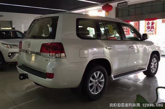 2017款丰田酷路泽4000中东版 天津港现车绚丽来袭