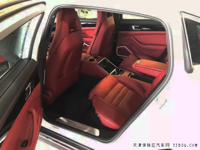 2018款保时捷Panamera加规版 经典轿跑优惠畅销