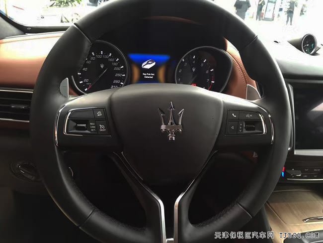 17款玛莎拉蒂levante 美规版莱万特现车优惠起航