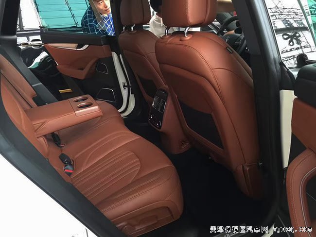 17款玛莎拉蒂levante 美规版莱万特现车优惠起航