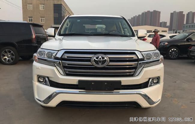 17款丰田酷路泽4600中东版 7座/8气囊/大包围现车91.5万