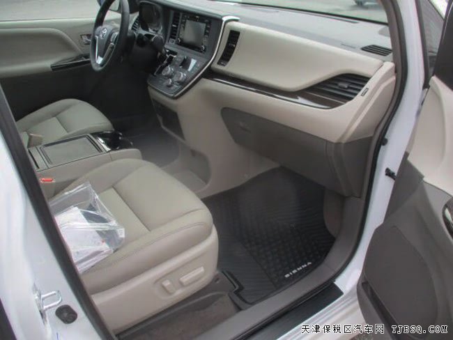 2018款丰田塞纳3.5L商务车 平行进口现车新春让利