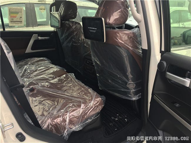 2018款丰田酷路泽5700中东版 保税区现车优惠尊享