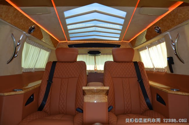 17款凯迪拉克凯雷德6.2L加规版 平行进口车142万优惠购