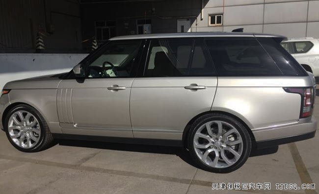 17款路虎揽胜3.0T柴油版 22轮/驾辅包/视觉包现车135万