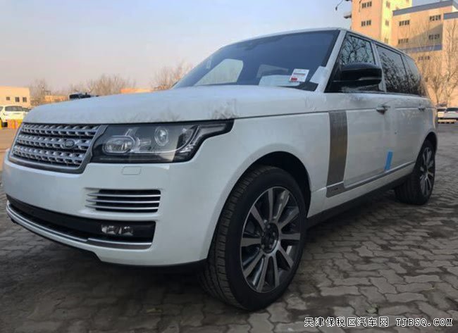 17款路虎揽胜3.0T柴油加长版 创世包/4座/21轮现车149万