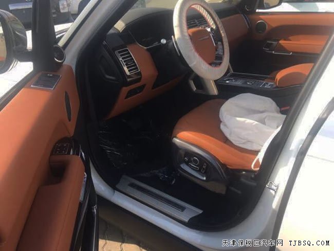 17款路虎揽胜3.0T柴油加长版 创世包/4座/21轮现车149万