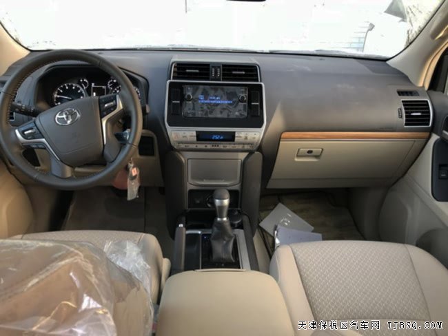 2018款丰田普拉多2700中东版 9气囊/18轮/天窗现车50万