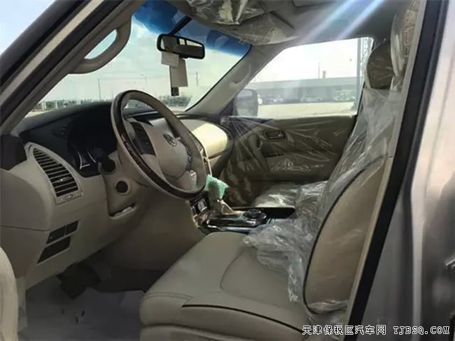 2018款日产尼桑途乐4.0L中东版 港口现车优惠专享