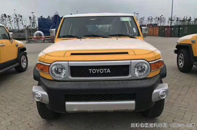2017款丰田FJ酷路泽4.0L中东版 8气囊/17轮现车50万优购