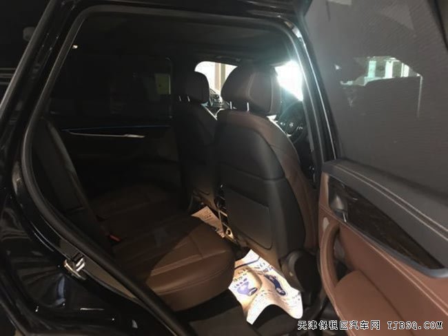 平行进口车18款宝马X5M加规版 大豪华包/M包现车85万乐享