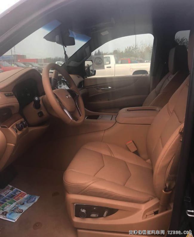 2017款凯迪拉克凯雷德6.2L铂金版 平行进口车极致热卖