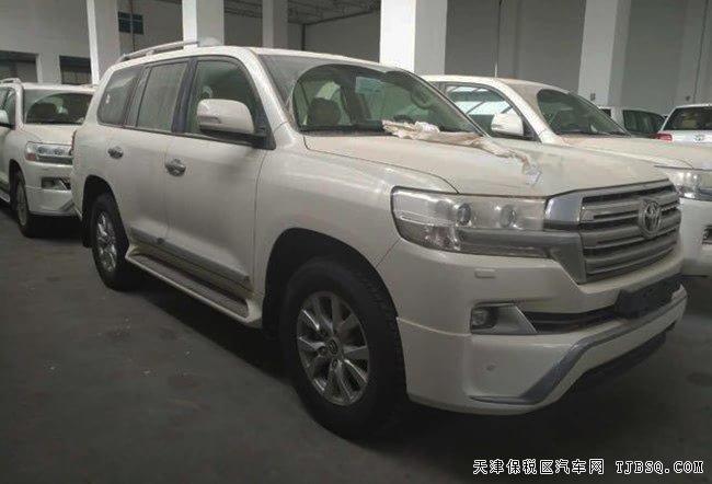 18款丰田兰德酷路泽4600中东版 陆巡V8现车尽在津港