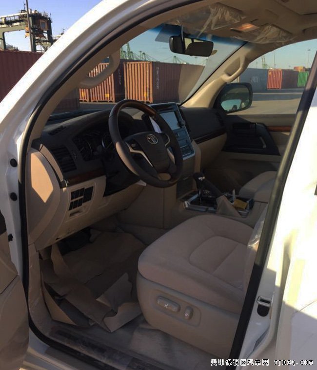 2018款丰田酷路泽4000中东版 全新升级现车优惠呈现