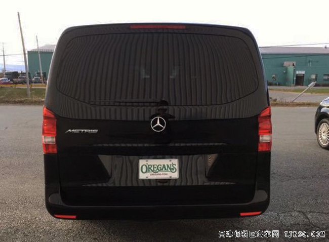 2018款奔驰METRIS加规版 外观豪华包/金属漆现车49万起
