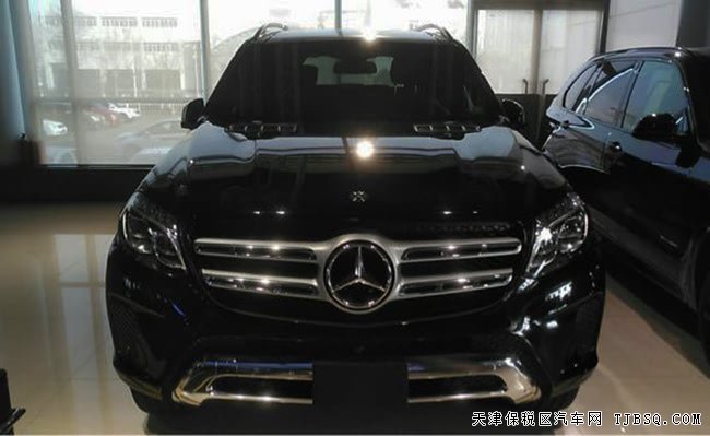 2018款奔驰GLS450 灯包/外观包/停辅包/全景现车110万购