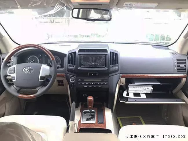 2018款丰田酷路泽4500中东版 柴油版现车优惠起航