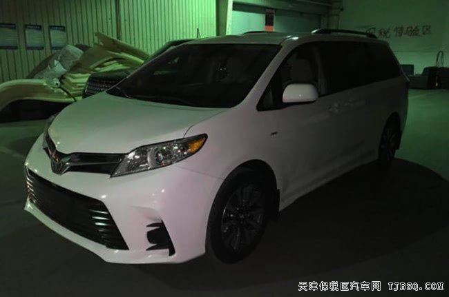 2018款丰田塞纳3.5L四驱版商务车 平行进口现车优购