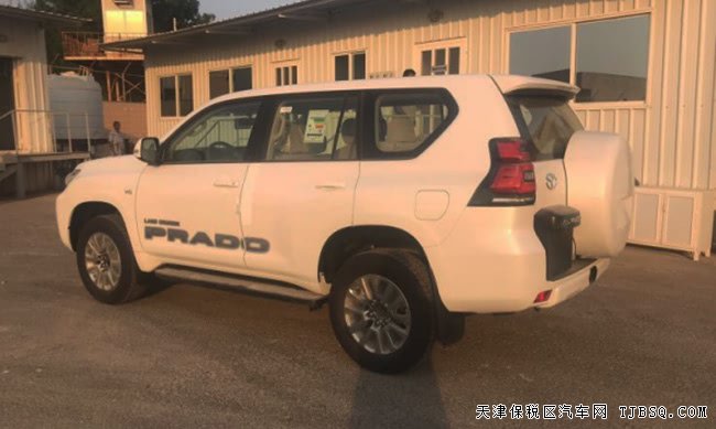 2018款丰田霸道4000中东版 18轮/天窗/后挂备胎现车61万