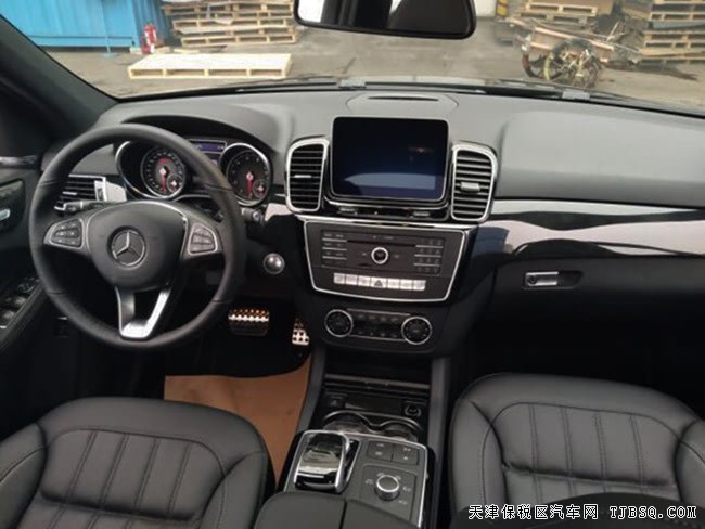 18款奔驰GLE400加拿大版 灯光包/豪华包现车84万乐享折扣