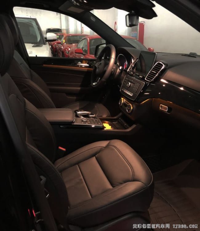 18款奔驰GLE43AMG加规版 豪华包/智能驾驶包现车95.5万
