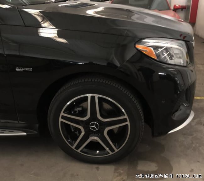 18款奔驰GLE43AMG加规版 豪华包/智能驾驶包现车95.5万