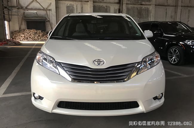2017款丰田塞纳3.5L两驱版XLE 天窗/18轮/真皮现车46万