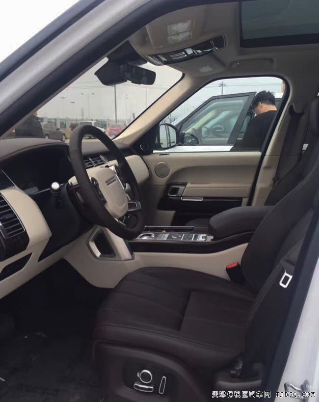 平行进口车17款路虎揽胜3.0T行政版 柴油现车优惠购