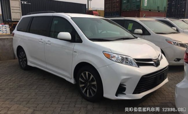 2018款丰田塞纳3.5L加规版 经典商务车全新升级