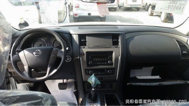 2018款日产途乐Y62中东版 7座/18轮/后差速锁现车50万购