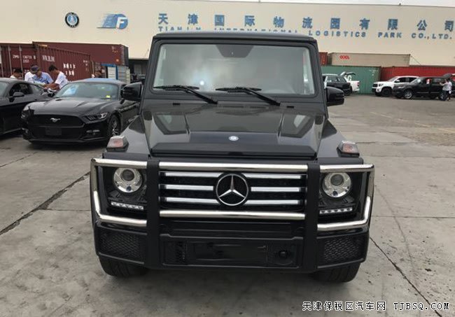 2017款奔驰G550加规版 Designo/天窗/三差速锁现车186万