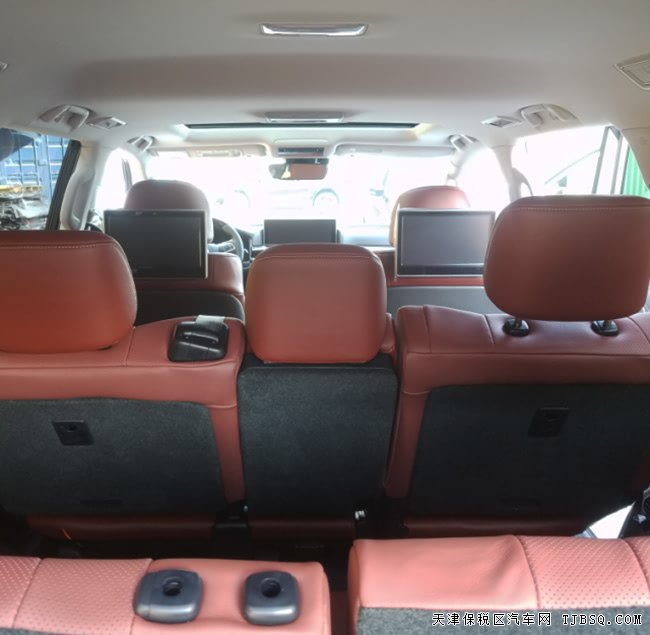 2018款雷克萨斯LX570加规版 凌志5.7L现车震撼让利