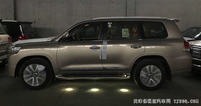 2018款丰田酷路泽5700中东版 强劲越野尊享经典