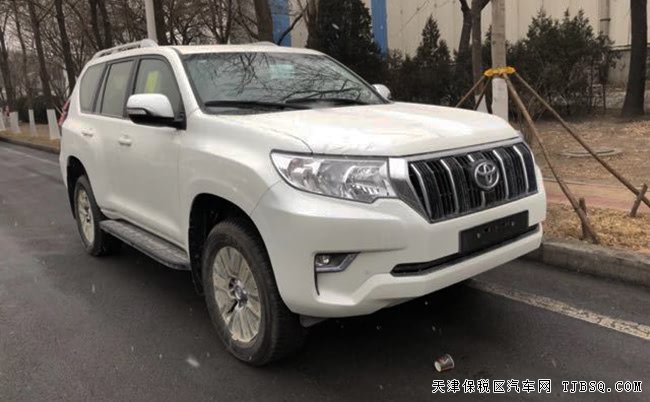 2018款丰田普拉多4000中东版 9气囊/天窗/18轮现车62万