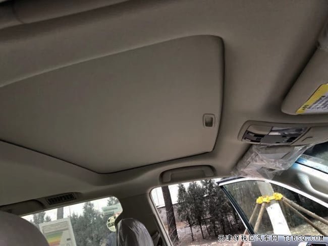 2018款丰田普拉多4000中东版 9气囊/天窗/18轮现车62万