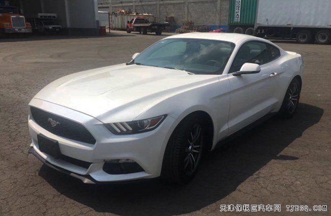 17款福特野马2.3T墨西哥版 P版性能跑车现车31万优惠巨献